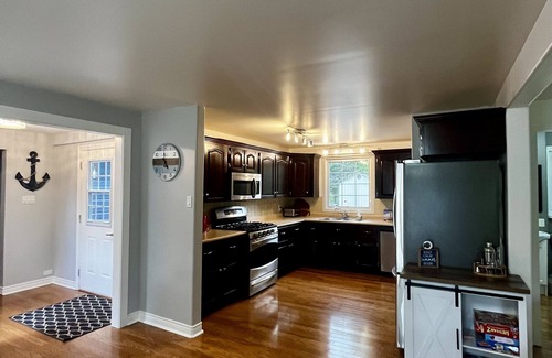 Marion Bridge House | Beachfront home directly on the Mira River