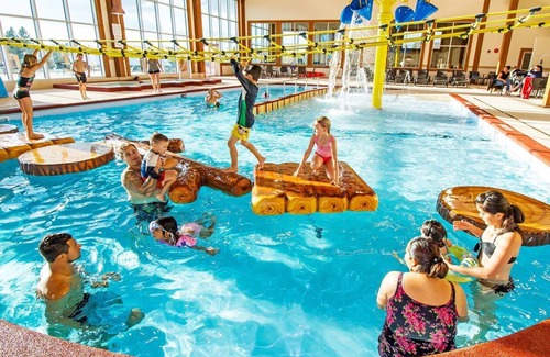 Wasagaming Apartment | Beautiful 3 bedroom unit at resort, sleeps 8