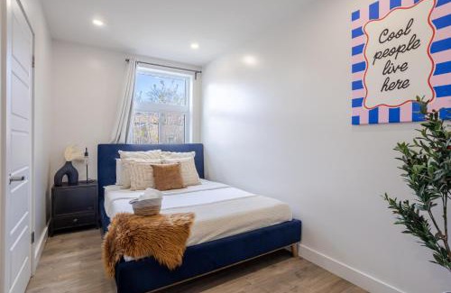 Cote-Des-Neiges—Notre-Dame-De-Grace Apartment | Beautiful 3BR Residence in MTL NDG