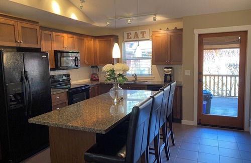 Lindell Beach Cottage | Beautiful Cottage in Resort Style Gated Community!