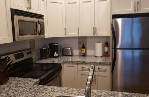 Shannon Lake Condo | Beautiful Lake, Pool and Mountain Views