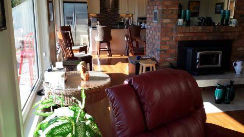 Lakeview Heights Bed & Breakfast | Bed and breakfast ∙ 2 guests
