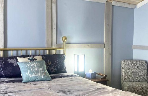 Lincoln Bed & Breakfast | Bed and breakfast ∙ 2 guests