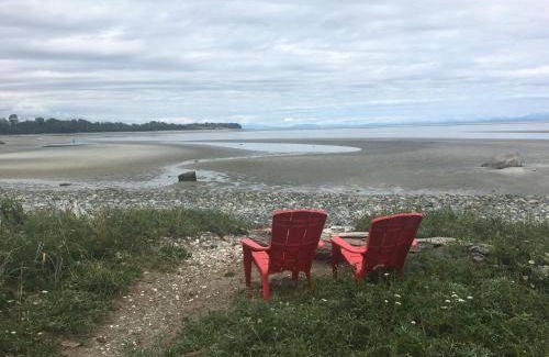 Comox Bed & Breakfast | Bed and breakfast ∙ 4 guests