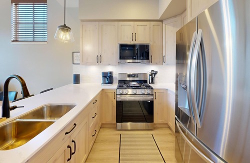 Sun Peaks Condo | Best Alpine Views in SP + Quality Luxury Furnishing + EV+ Steps out Ski + All Season Family Fun