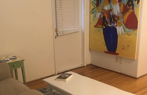 Kitsilano Apartment | Best Location - 1 Block from the Beach