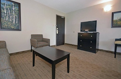 Pembroke Hotel | Best Western Pembroke Inn & Conference Centre