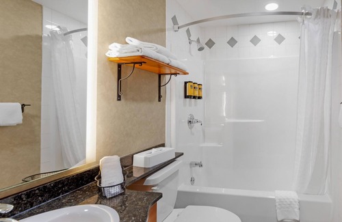 Valemount Hotel | Best Western Plus Valemount Inn & Suites