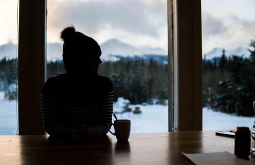 Mount Lorne Cabin | Boreale Ranch