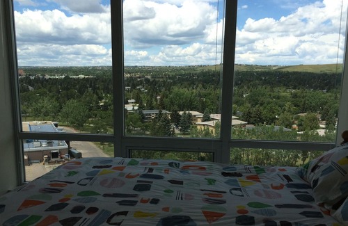 Brentwood Condo | Brand New 2 Bedroom Condo - Steps Away From Ctrain , University(Green Building)