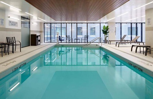 Cote-Des-Neiges—Notre-Dame-De-Grace Hotel | 30 m² Hotel ∙ 4 guests