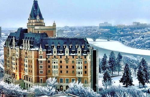 Saskatoon Downtown Hotel | Delta Hotels by Marriott Bessborough