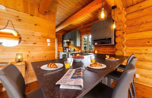 Petite-Riviere-Saint-Francois Ski Chalet | Chalet Bois Rond 10: River Views, Terrace & Spa