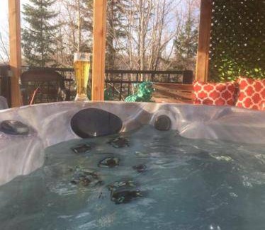 Saint-Pierre-de-Broughton Bed & Breakfast | 28 m² Bed and breakfast ∙ 3 guests