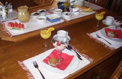 Saint-Pierre-de-l'lle-d'Orleans Bed & Breakfast | 88 m² Bed and breakfast ∙ 2 bedrooms ∙ 4 guests