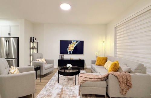 Calgary House | Casa Koko | Luxe 3BR Getaway