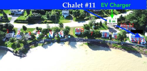 Cap-Saint-Ignace Ski Chalet | Chalet #11 Waterfront with Spa Fireplace Wifi & AC