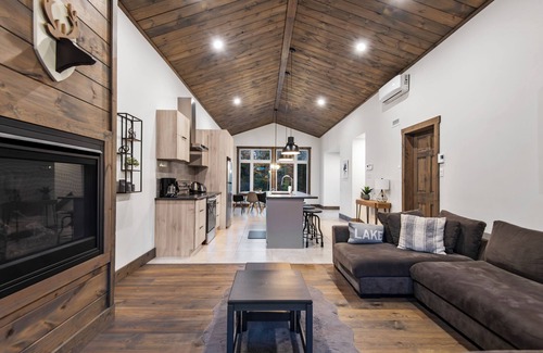 Chertsey Ski Chalet | Chalet Le Douillet
