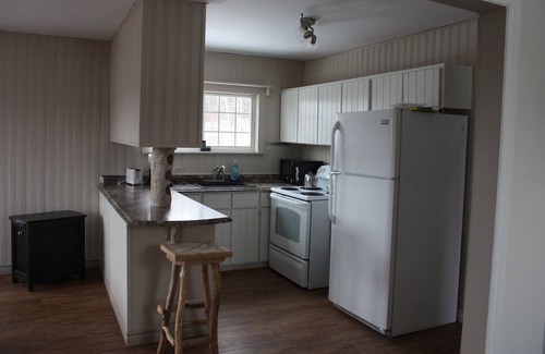 Saint Anns Cottage | Charming cottage minutes from Gaelic College and Baddeck with WIFI