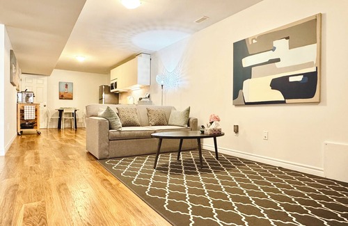 Halifax Apartment | Charming private basement suite with kingsize bed in brilliant Halifax