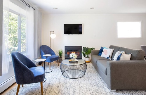 Marpole House | Cheerful bright Vancouver home
