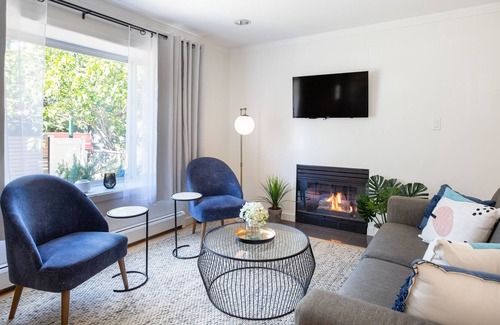 Marpole House | Cheerful bright Vancouver home