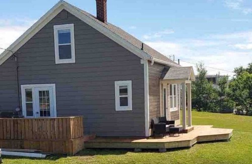 Cheticamp House | Cheticamp`s Cabot Suite