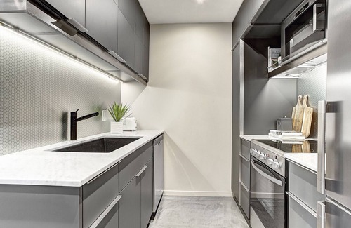 Shaughnessy Village Apartment | Chic Apartment with All Amenities
