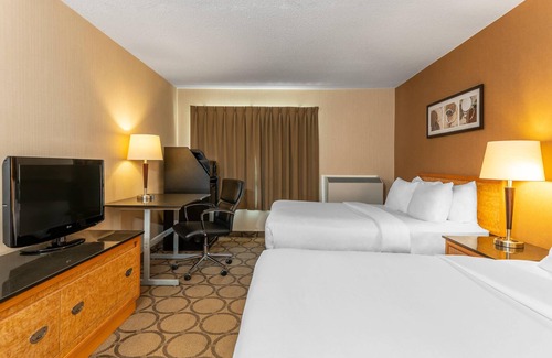 Baie Comeau Hotel | Comfort Inn Baie-Comeau
