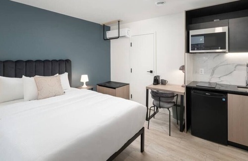 Gay Village Apartment | Comfortable loft located in Le Village