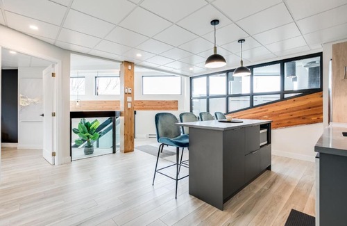Laval Apartment | Complexe La Voûte by KASANIA - Condo 201