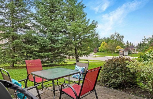 The Blue Mountains Condo | Condo ∙ 2 bedrooms ∙ 6 guests