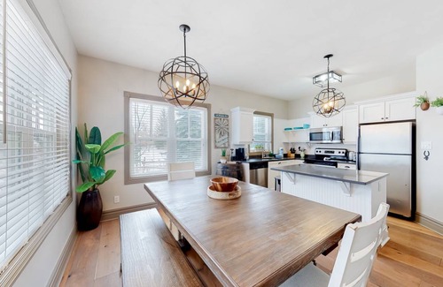 The Blue Mountains Condo | Condo ∙ 2 bedrooms ∙ 6 guests