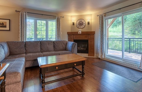 Mont-Tremblant Condo | Condo Mont Tremblant 2 Bedrooms (Quiet paradise!)