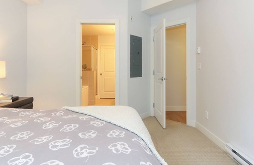 Central Okanagan Condo | Copper Sky: Vacation Time! Pools, and Fun in the Sun!
