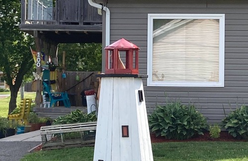 Shediac Cottage | Cottage Jasmine on the Shediac Bay With hot tub