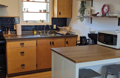Colchester County House | Cozy 1 bedroom house, on the North shore of NS