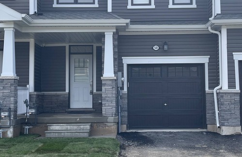 Thorold House | Cozy 3-Bedrooms T-Home #Niagara