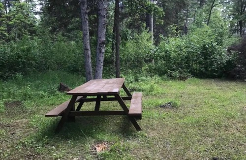 Arnes Cabin | Cozy cabin located in Arnes, 5 minute walk away from the beach