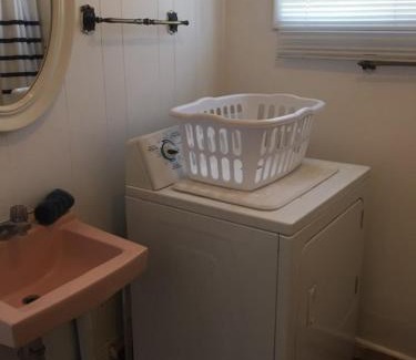 Canora House | Cozy Cottage