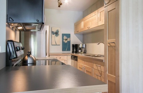 West End Condo | D37 - 1 bedroom in the WestEnd