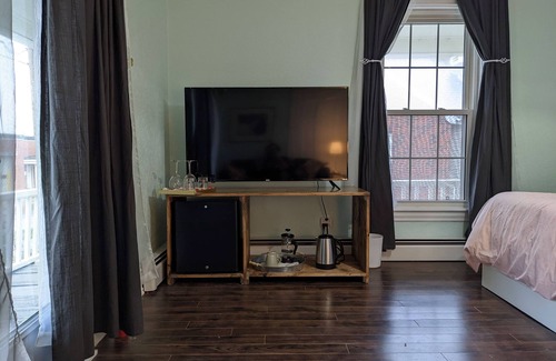Wolfville Hotel | Darling downtown micro suite!