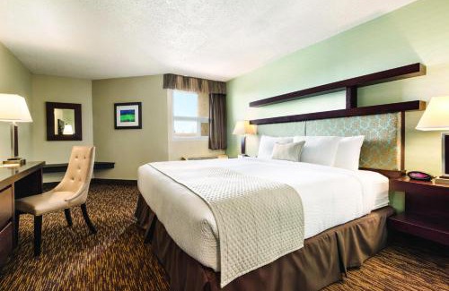 County of Vermilion River Hotel | Days Inn by Wyndham Vermilion