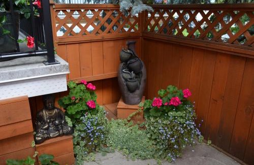 Okanagan-Similkameen Bed & Breakfast | Dogwood Bed & Breakfast