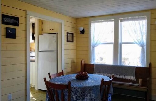 Terra Nova House | Dory Buff House