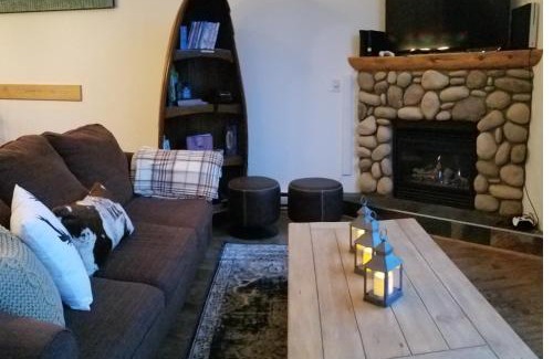 Canmore Apartment | Downtown Loft, Mountain Views, Fireplace, Couple's Retreat, Walker's Paradise