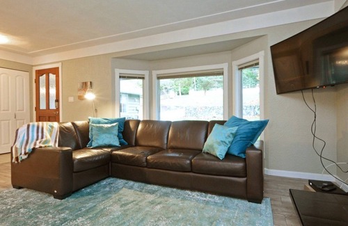 Juan de Fuca Electoral Area House | EAST SOOKE OCEANFRONT ESTATE