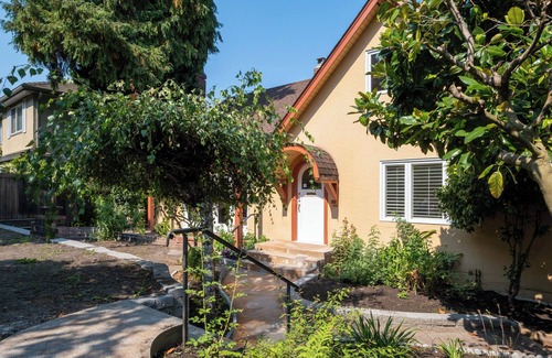 West Point Grey House | Elegant Spanish Villa near Jericho Beach with Mountain & Ocean Views