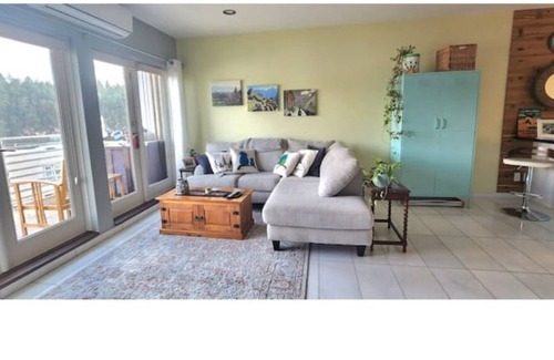 Regional District of Nanaimo Condo | Fabulous oceanfront condo in central location with amazing views.