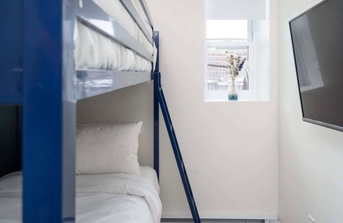 Gay Village Apartment | Full-equipped room in Le Village!